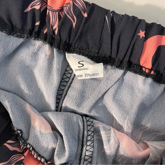 ZAFUL 2 Piece Set Sun and Moon Shorts and Tube Top Festival Summer Fashion - Picture 7 of 8